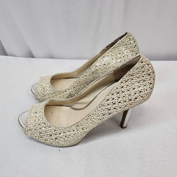 Coach and Four Quillan Open Peep Toe Size 7 Champagne/Silver Sparkle Heels Pumps - Picture 5 of 12